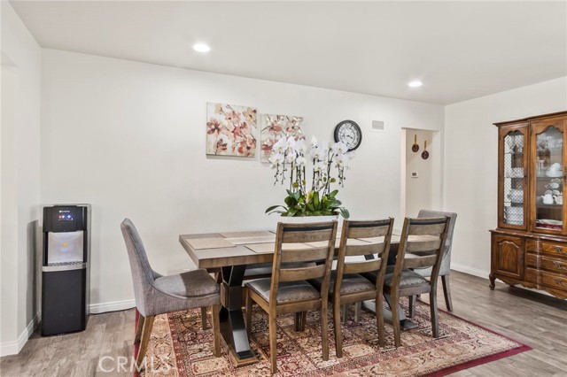 11131 Alburtis Avenue, Norwalk CA: https://media.crmls.org/medias/3a8a75e5-e36c-4f26-97ee-3e7e619cc52c.jpg