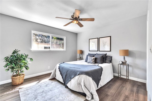 1800 W Gramercy Avenue, Anaheim CA: https://media.crmls.org/medias/3a8b64e9-a141-4253-b0e8-87752aefb341.jpg