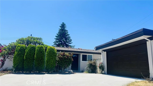 307 S Florette Street, Anaheim CA: https://media.crmls.org/medias/3a8bf5fb-3032-4320-953b-4467f142ff33.jpg