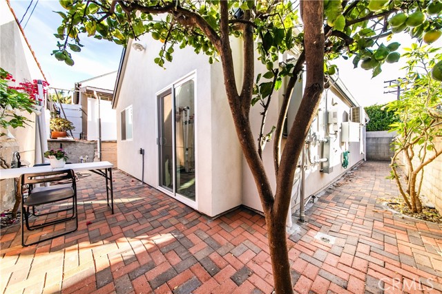Detail Gallery Image 17 of 19 For 1135 N Howard St a,  Glendale,  CA 91207 - 2 Beds | 2 Baths