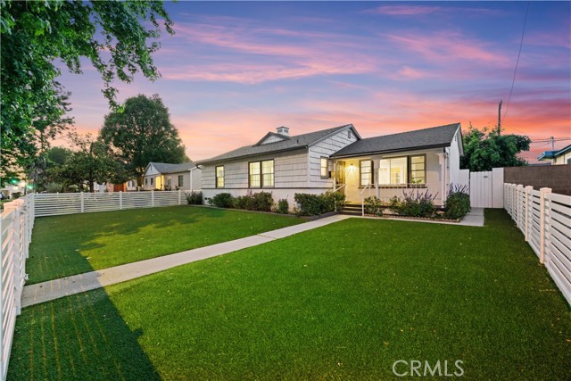 Detail Gallery Image 1 of 32 For 16521 Plummer St, North Hills,  CA 91343 - 3 Beds | 2 Baths