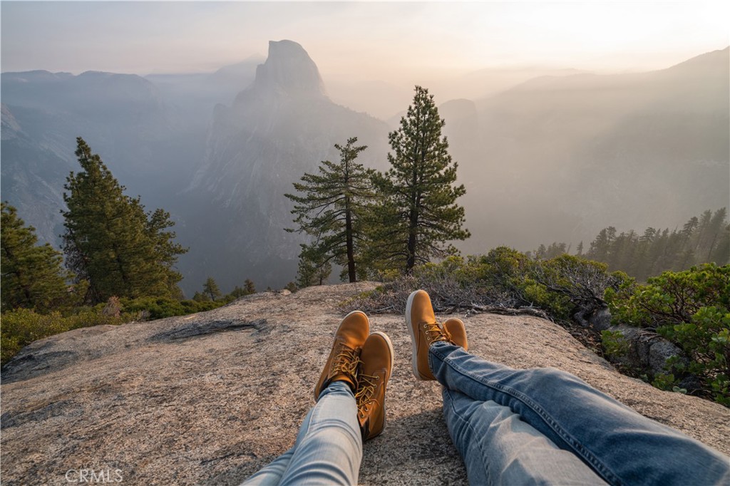 https://media.crmls.org/medias/3a8ddf77-9cbd-4be3-aeed-8b0a34890db4.jpg?preset=X-Large