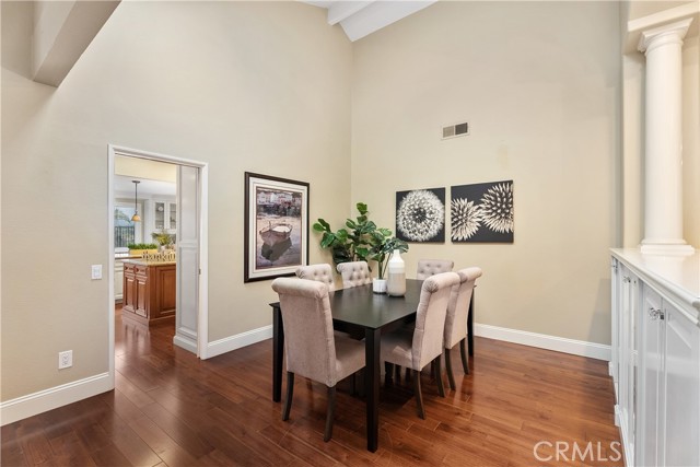 Detail Gallery Image 12 of 43 For 672 S Frontier Ct, Anaheim,  CA 92807 - 4 Beds | 2/1 Baths