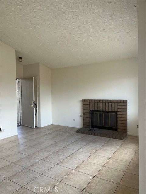 Detail Gallery Image 8 of 13 For 15446 Tiffin Ct, Moreno Valley,  CA 92551 - 2 Beds | 1 Baths