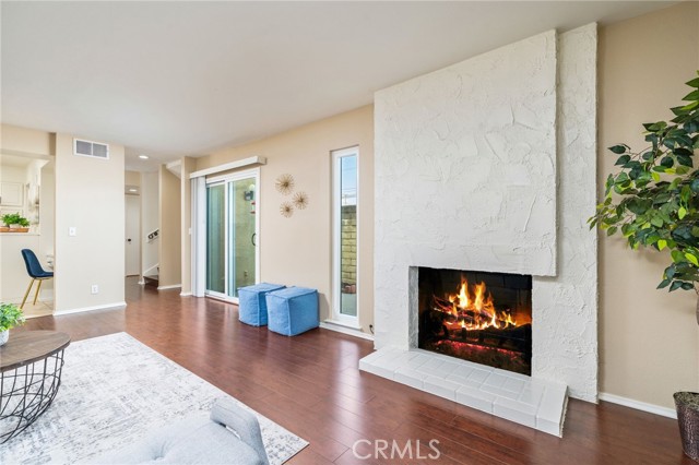 Detail Gallery Image 6 of 25 For 3652 Towne Park Cir, Pomona,  CA 91767 - 3 Beds | 2/1 Baths