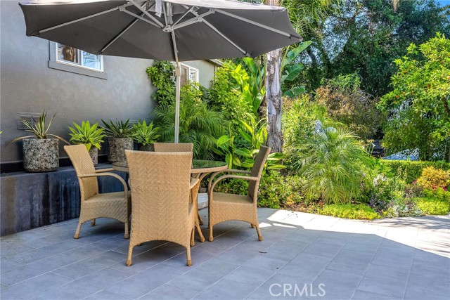 3521 Stonewood Drive, Sherman Oaks CA: https://media.crmls.org/medias/3a907218-8521-42f5-895c-da3d422d1dbb.jpg