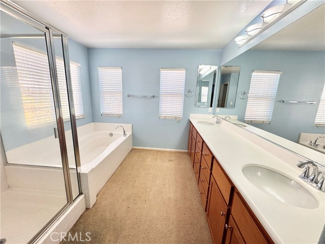 Detail Gallery Image 18 of 30 For 27090 Aventurine Way, Moreno Valley,  CA 92555 - 4 Beds | 2/1 Baths