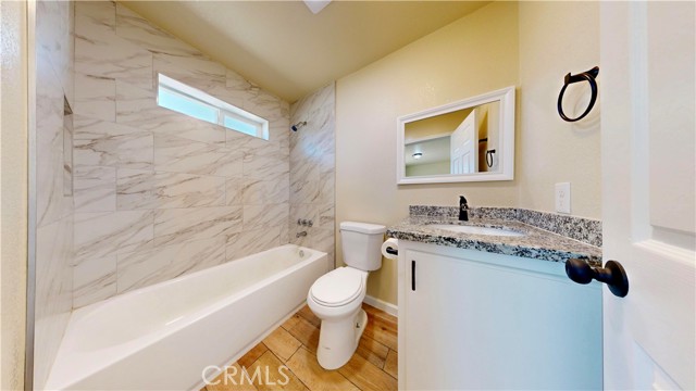 24254 Yucca Loma Road, Apple Valley CA: https://media.crmls.org/medias/3a90c4ac-87cd-4952-add5-1c163cb7eb4c.jpg