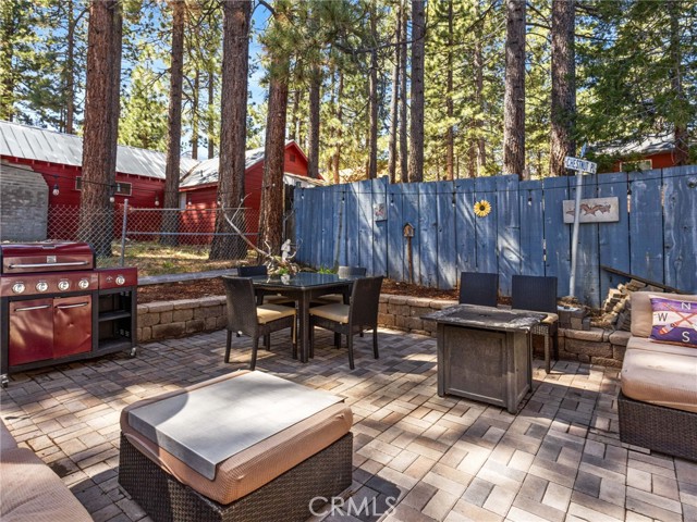 Detail Gallery Image 12 of 54 For 40155 Mahanoy, Big Bear Lake,  CA 92315 - 2 Beds | 1 Baths