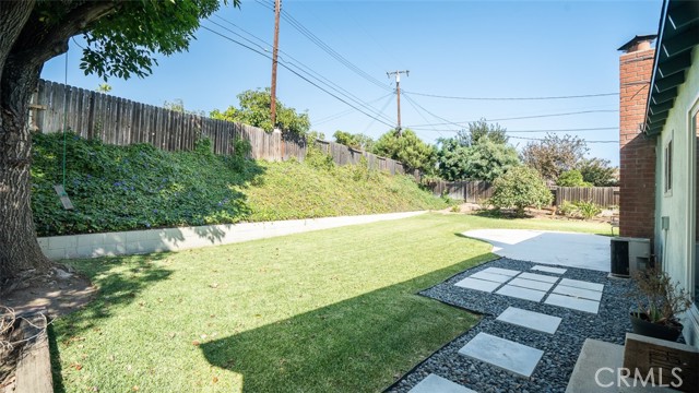 Detail Gallery Image 40 of 46 For 1301 Cameo Dr, Tustin,  CA 92780 - 4 Beds | 2 Baths