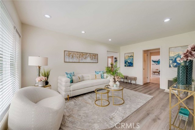 4718 Josie, Lakewood CA: https://media.crmls.org/medias/3a938894-582c-4612-bb3a-0d09d2186828.jpg