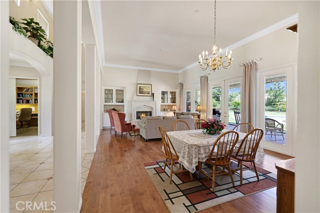 1050 Fuller Drive, Claremont CA: https://media.crmls.org/medias/3a93a162-e5f1-41ce-880b-594f720dee21.jpg