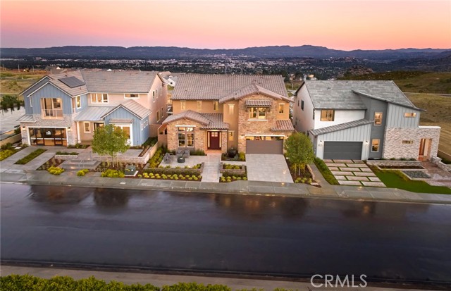 Detail Gallery Image 28 of 28 For 11826 Canoga Ave, Chatsworth,  CA 91311 - 5 Beds | 5/1 Baths