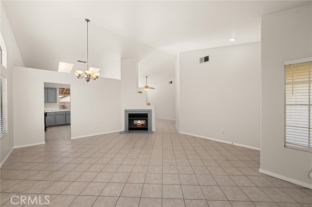 Detail Gallery Image 5 of 47 For 4027 N Redwood, Rialto,  CA 92377 - 4 Beds | 2 Baths