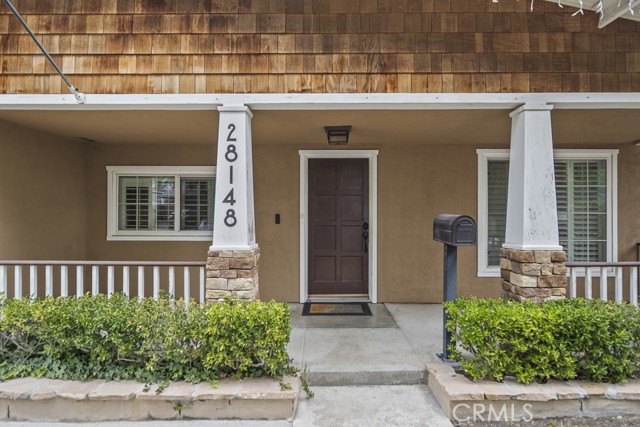 Detail Gallery Image 2 of 35 For 28148 Bakerton Ave, Canyon Country,  CA 91351 - 4 Beds | 2 Baths