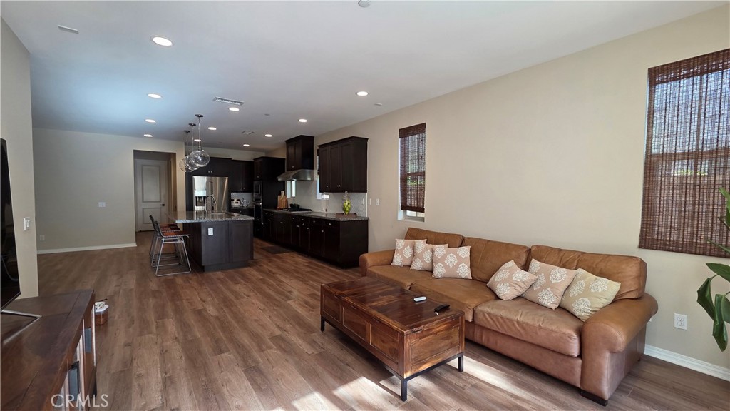 MLS #OC25276032 image #6