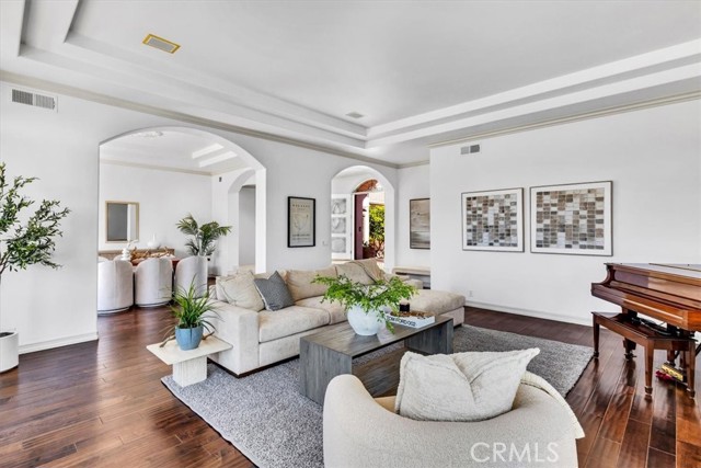5 Marbella, Dana Point CA: https://media.crmls.org/medias/3a969069-50dd-4405-aa9d-c7cfe74c2c19.jpg