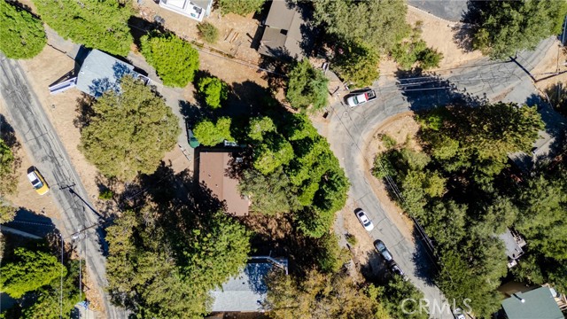459 Delle, Crestline, CA 92325