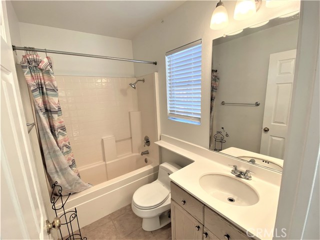 Detail Gallery Image 23 of 43 For 934 Primrose Ln, Corona,  CA 92878 - 4 Beds | 2/1 Baths