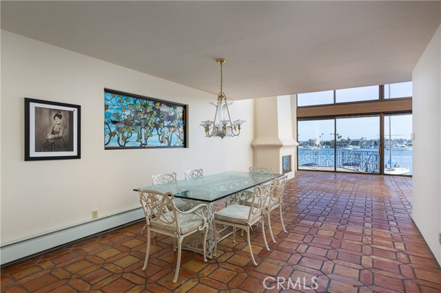 809 Via Lido Soud, Newport Beach CA: https://media.crmls.org/medias/3a973f87-5acb-4731-8f05-ed9dad023408.jpg