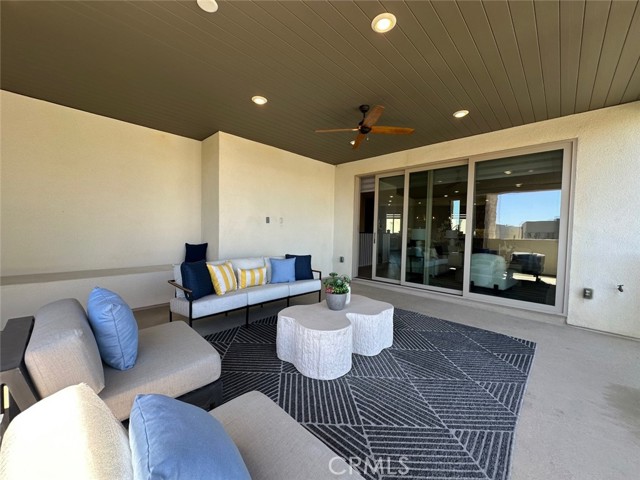 195 Stellar, Irvine CA: https://media.crmls.org/medias/3a97d318-6e45-4293-81ce-5871d640c5d5.jpg
