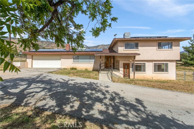 Detail Gallery Image 10 of 69 For 10207 Juniper Ave, Yucaipa,  CA 92399 - 4 Beds | 2 Baths