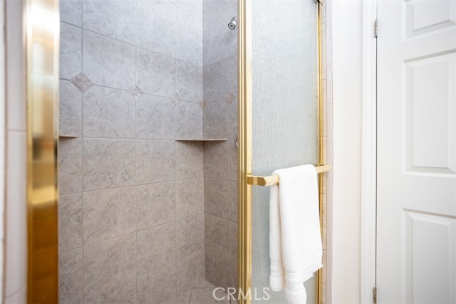 Detail Gallery Image 30 of 65 For 27720 St Bernard Ln, Lake Arrowhead,  CA 92352 - 4 Beds | 3 Baths