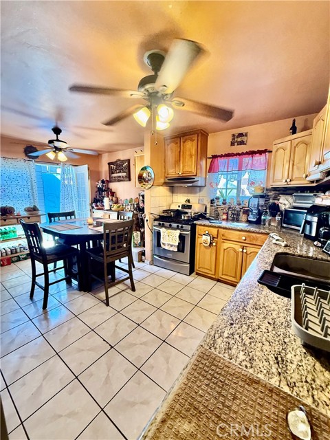 Detail Gallery Image 8 of 15 For 4766 Hammel St, Los Angeles,  CA 90022 - – Beds | – Baths