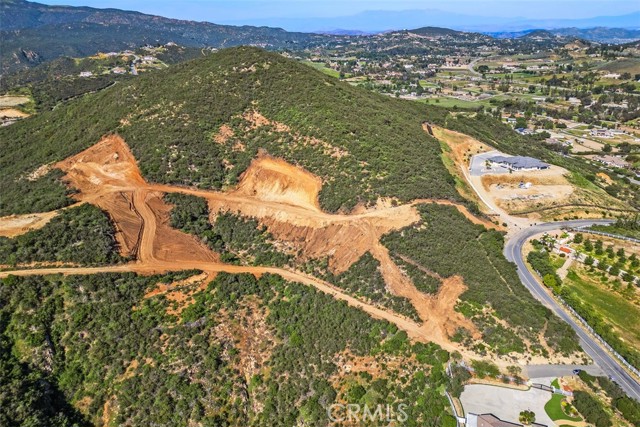 Detail Gallery Image 4 of 9 For 50 Hidden Meadow Cir, Murrieta,  CA 92562 - – Beds | – Baths