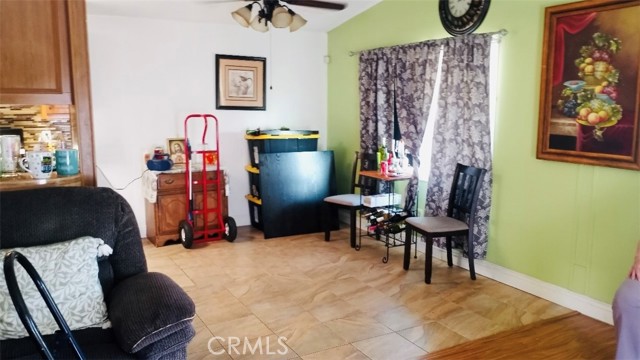 Detail Gallery Image 21 of 25 For 135 N Pepper Ave #42,  Rialto,  CA 92376 - 2 Beds | 2 Baths