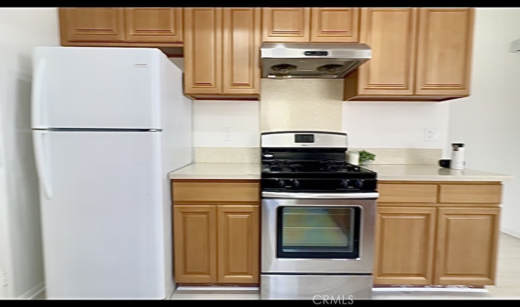 https://media.crmls.org/medias/3a994345-6d46-4e1f-9fce-d510479286a9.jpg?preset=X-Large
