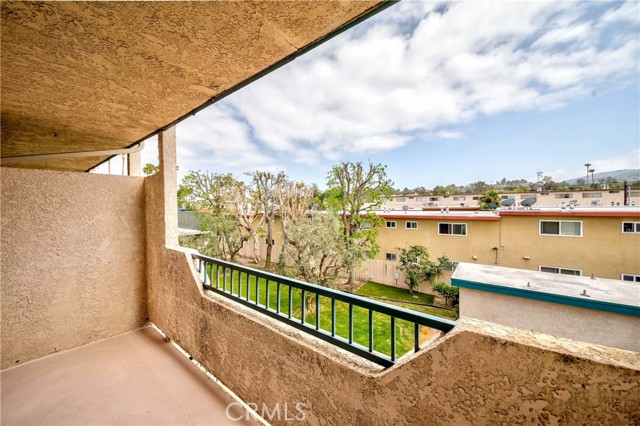 25905 Narbonne Avenue, Lomita, California 90717, 2 Bedrooms Bedrooms, ,1 BathroomBathrooms,Condominium,For Sale,Narbonne,PW24235787