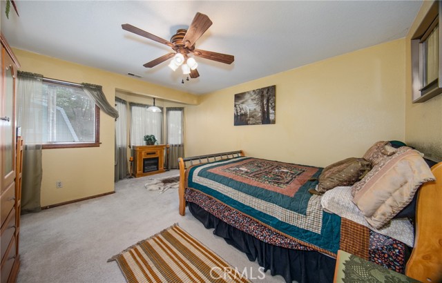 Detail Gallery Image 17 of 39 For 2499 Elko Dr, Arrowbear,  CA 92382 - 3 Beds | 2/1 Baths