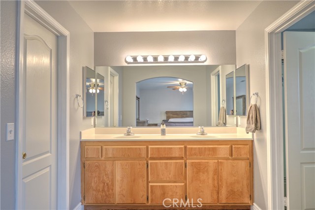 Detail Gallery Image 19 of 29 For 13404 High Res Way, Perris,  CA 92570 - 4 Beds | 2 Baths