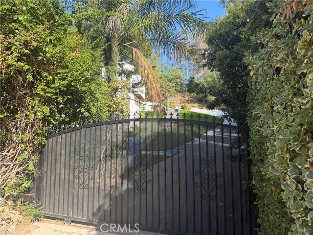 10 Coolwater Road photo 1