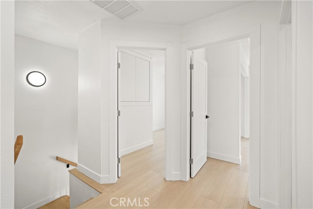 Detail Gallery Image 22 of 44 For 7010 Lennox Ave #C,  Van Nuys,  CA 91405 - 3 Beds | 2/1 Baths