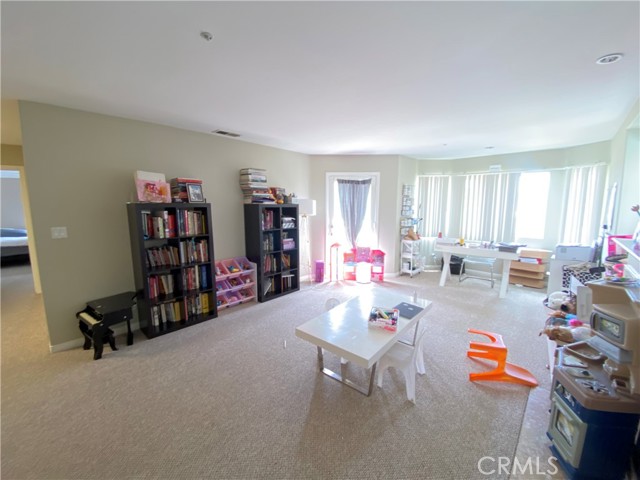 2004 Voorhees Avenue, Redondo Beach, California 90278, 3 Bedrooms Bedrooms, ,3 BathroomsBathrooms,Residential,Sold,Voorhees,WS21147129