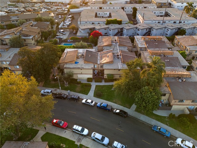 Detail Gallery Image 11 of 27 For 7321 Lennox Ave #I7,  Van Nuys,  CA 91405 - 2 Beds | 2 Baths