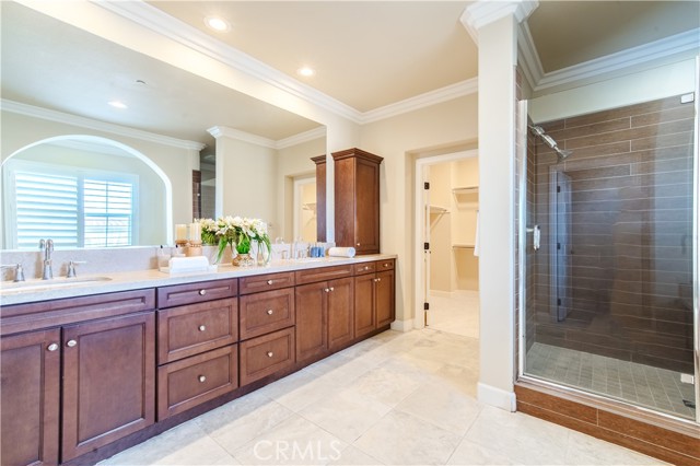 Detail Gallery Image 34 of 54 For 65 Rolling, Irvine,  CA 92620 - 4 Beds | 4/1 Baths