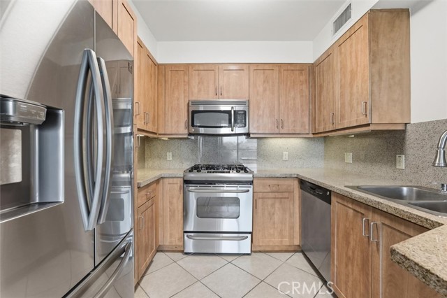 Detail Gallery Image 11 of 42 For 267 S San Pedro #315,  Los Angeles,  CA 90012 - 2 Beds | 2 Baths