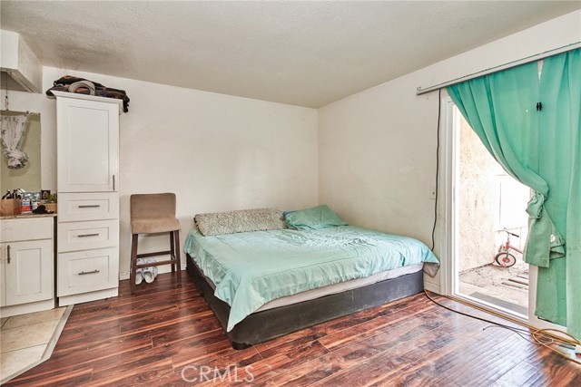 Detail Gallery Image 12 of 29 For 1074 N Willow Ave, Rialto,  CA 92376 - – Beds | – Baths