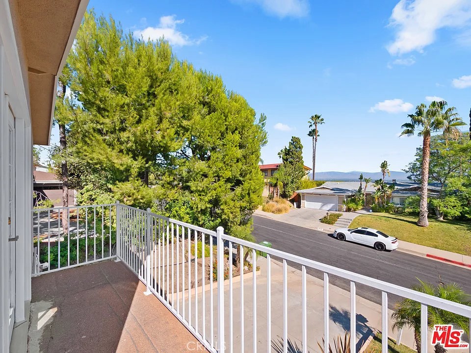 MLS #SR25251177 image #16