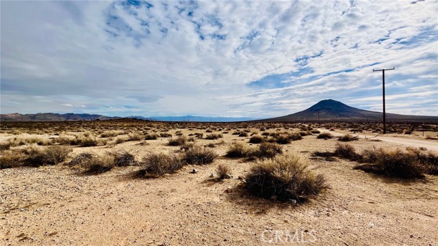 Detail Gallery Image 21 of 32 For 47229227 Harris Ln, Apple Valley,  CA 92307 - – Beds | – Baths