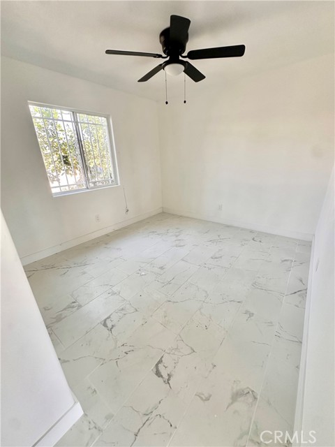 Detail Gallery Image 10 of 11 For 4172 Dorsey St, Los Angeles,  CA 90011 - 3 Beds | 2 Baths
