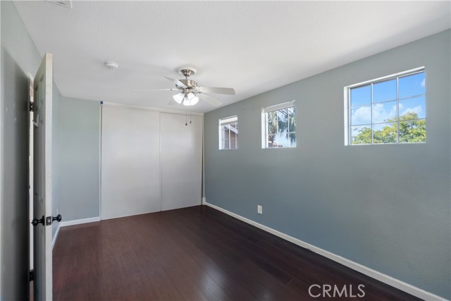 23247 Coffee Berry Circle, Corona CA: https://media.crmls.org/medias/3aa16bb3-a6e2-4826-b2d3-9b8f3c39f1c3.jpg