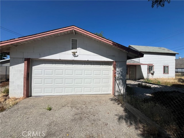 30985 Reservoir Avenue, Nuevo CA: https://media.crmls.org/medias/3aa1f44b-08df-43cd-bfd1-83bb74028073.jpg