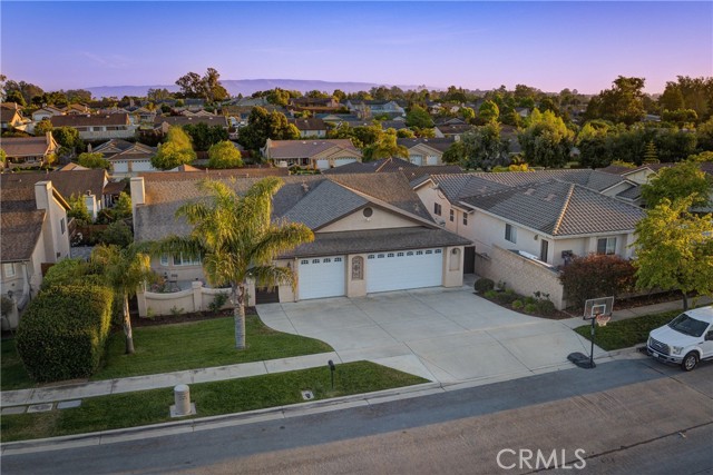 200 Cyclone Street, Nipomo CA: https://media.crmls.org/medias/3aa2184c-9ba6-4686-b655-bb83dcd1a9e0.jpg