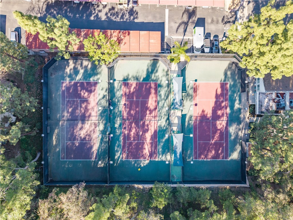 https://media.crmls.org/medias/3aa33c09-e143-466b-80f1-ec493013dd79.jpg?preset=X-Large