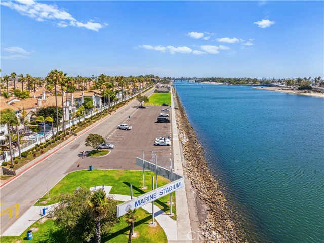 5309 E Appian Way, Long Beach CA: https://media.crmls.org/medias/3aa40141-3af3-4595-915c-afd7772524d2.jpg