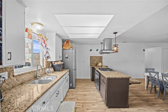 Detail Gallery Image 8 of 45 For 2365 Chatterton, Norco,  CA 92860 - 5 Beds | 2 Baths